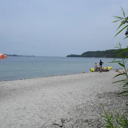 캠프장 Gasevig Strand Camping 2*